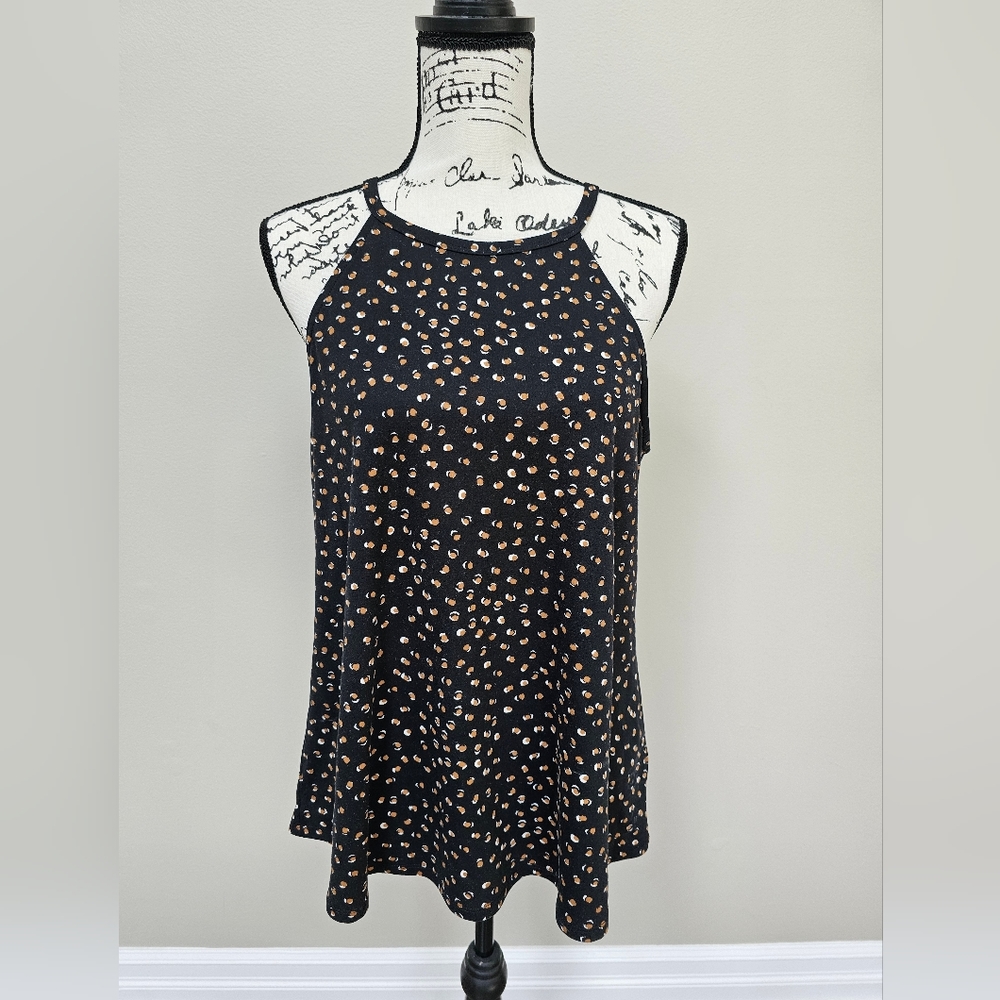 Sleeveless top
